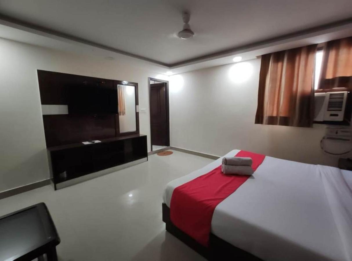 Hotel Aerotech Near Igi Airport New Delhi Exterior foto