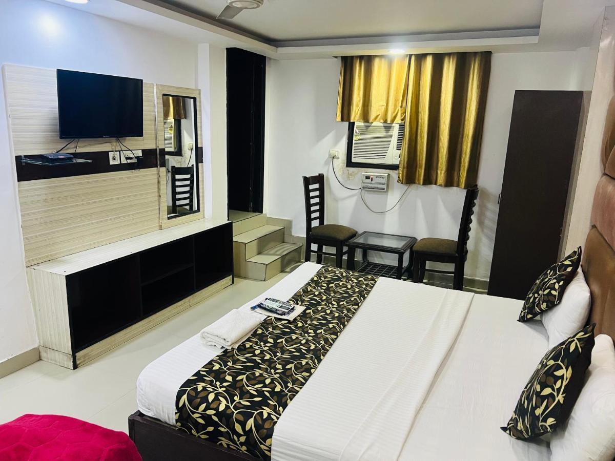 Hotel Aerotech Near Igi Airport New Delhi Exterior foto