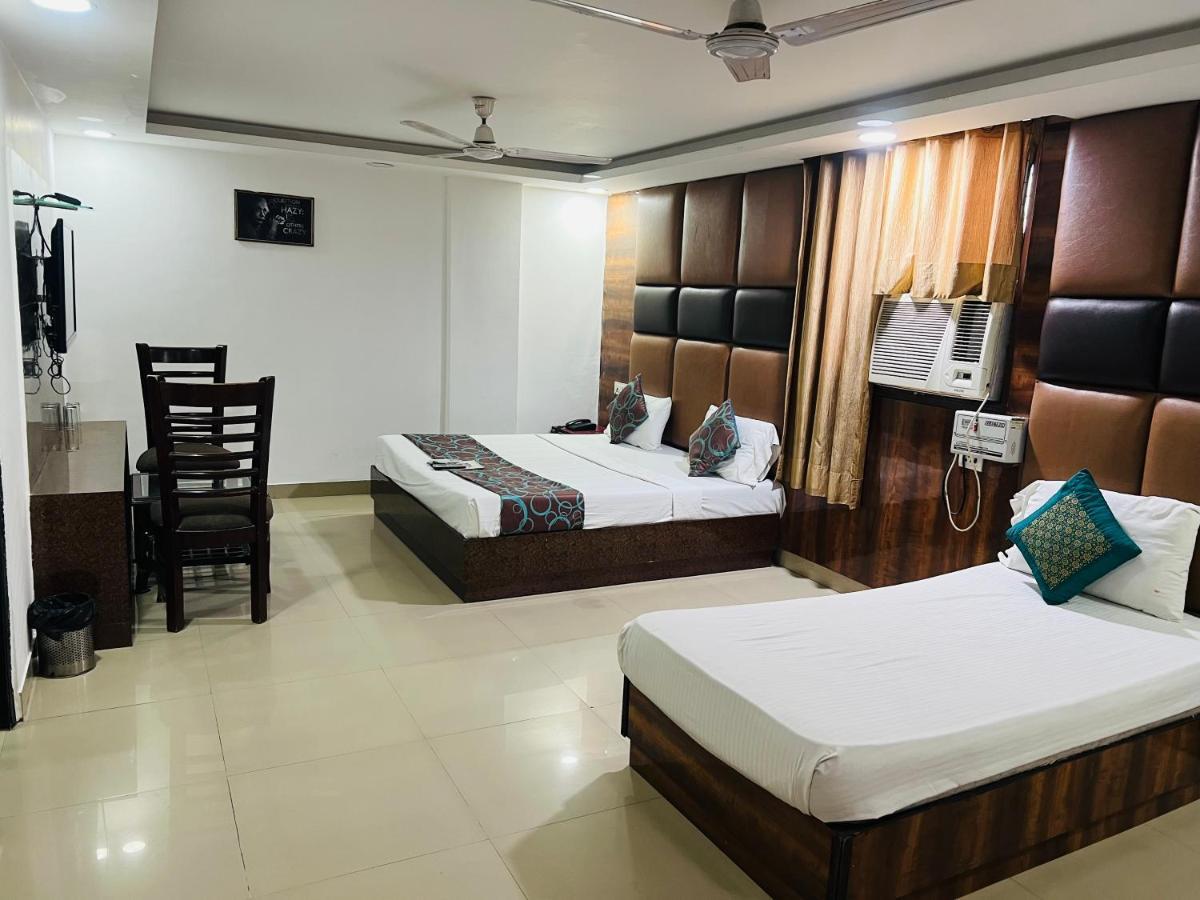 Hotel Aerotech Near Igi Airport New Delhi Exterior foto